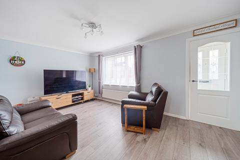 3 Mallow Close, Northfleet, Gravesend, DA11 8TF
