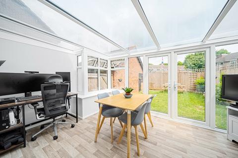 3 Mallow Close, Northfleet, Gravesend, DA11 8TF