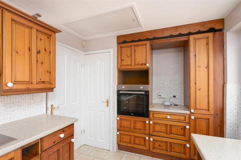 undefined, Seacroft Road, Withernsea