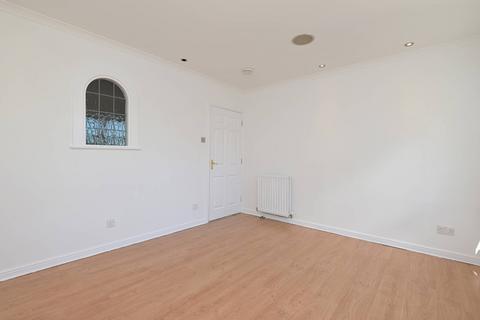 undefined, 4/8 Inglis Green Gait, Edinburgh, EH14 2LG