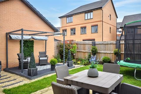 14 Staithes Drive, Wakefield, WF1 5FG