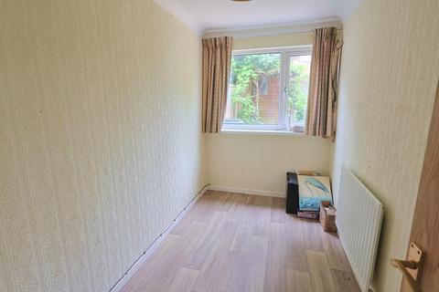 6 Bexfield Close, Allesley, Coventry, CV5 9BG