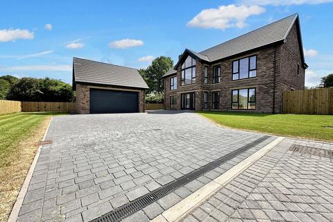 5 bedroom detached house for sale, High End Close, Carlisle CA5