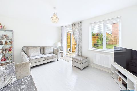 15 Thorncliffe Drive, Stainforth, Doncaster, DN7 5PX