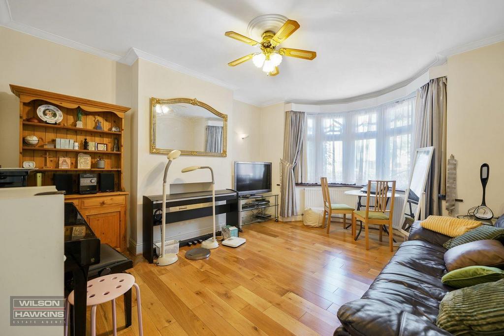 16 Greenford Road - Ps59 Af XGx Yfx Ev VQlr L1.jpg