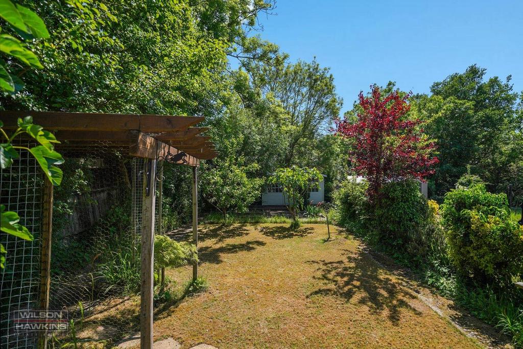 16 Greenford Road - 2 Y0 NCOIn P9trxi MM761 D.jpg