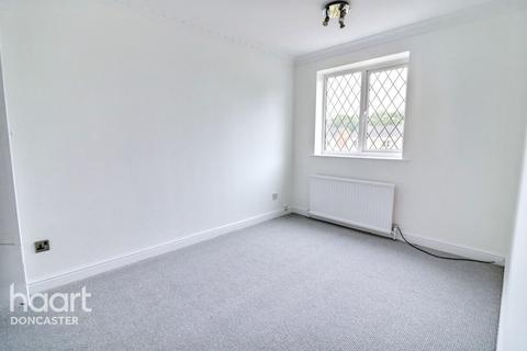 105 Aldcliffe Crescent, Doncaster, DN4 9SE