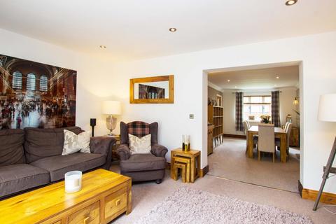 131 Hindle Street, Darwen, BB3 1PG