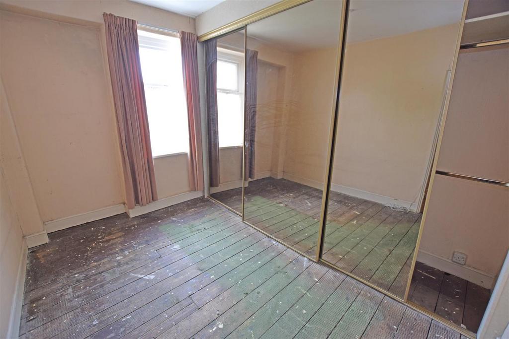 Bedroom2.jpg