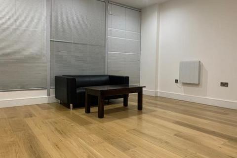 1 bedroom apartment for sale, Staines Road, Hounslow