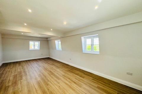 2 bedroom apartment for sale, Abbots Gate, Laundry Lane, Bury St Edmunds, Suffolk, IP33