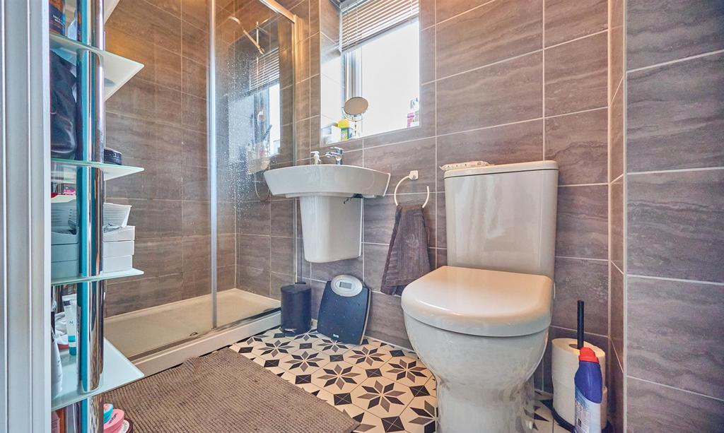 En suite shower room