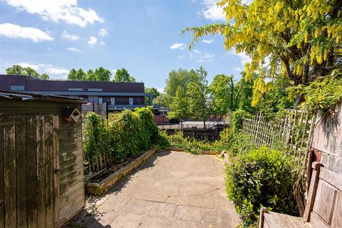14 Browney Croft, York, YO10 4BX