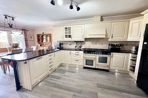 3 Burrows Lane, Verwood, BH31 7PH