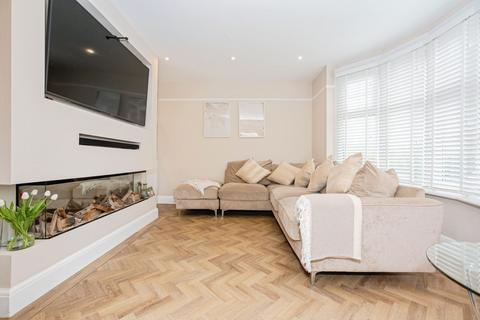 5 bedroom semi-detached house for sale, Lower Higham Road, Gravesend, DA12