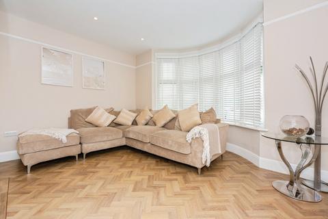 5 bedroom semi-detached house for sale, Lower Higham Road, Gravesend, DA12