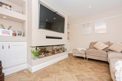 5 bedroom semi-detached house for sale, Lower Higham Road, Gravesend, DA12