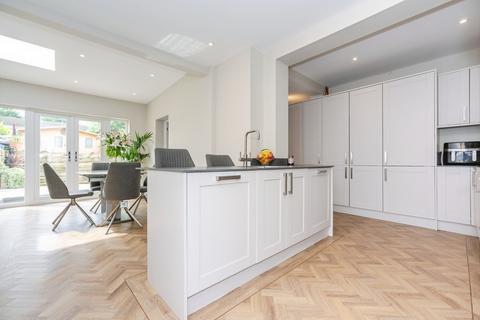210 Lower Higham Road, Gravesend, DA12 2NN