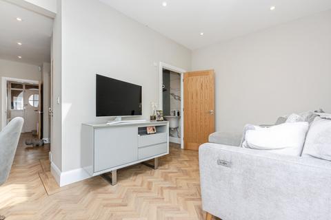 210 Lower Higham Road, Gravesend, DA12 2NN