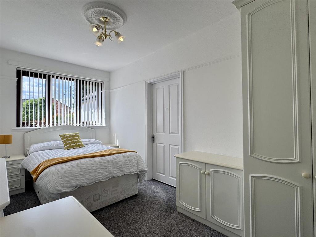 Bedroom 2.jpeg