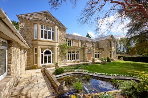 5 bedroom detached house for sale, Castle Fields, Stowe Avenue, Buckingham, Buckinghamshire, MK18