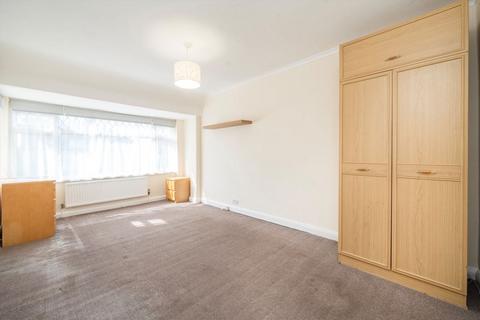 70 Beechmount Avenue, London, W7 3AQ