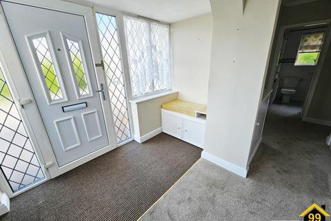 2 bedroom detached bungalow for sale, Davenport Road, Leicester, United Kingdom, LE5
