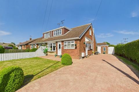 3 bedroom semi-detached bungalow for sale, Baronwood Crescent, Beeford, YO25 8BX