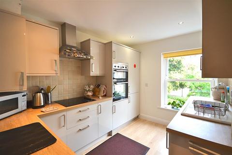 2 bedroom retirement property for sale, Somerleigh Road, Dorchester