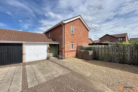 24 Merelade Grove, Werrington, Peterborough, PE4 5DA
