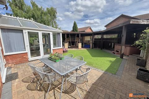 24 Merelade Grove, Werrington, Peterborough, PE4 5DA