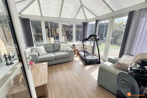 24 Merelade Grove, Werrington, Peterborough, PE4 5DA