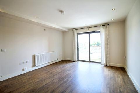 undefined, 8 Queensmead,  Farnborough, GU14