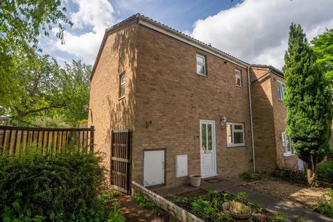 2 bedroom end of terrace house for sale, Dennis Road, Cambridge, CB5
