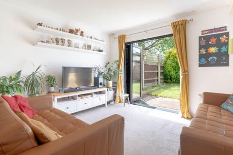 2 bedroom end of terrace house for sale, Dennis Road, Cambridge, CB5