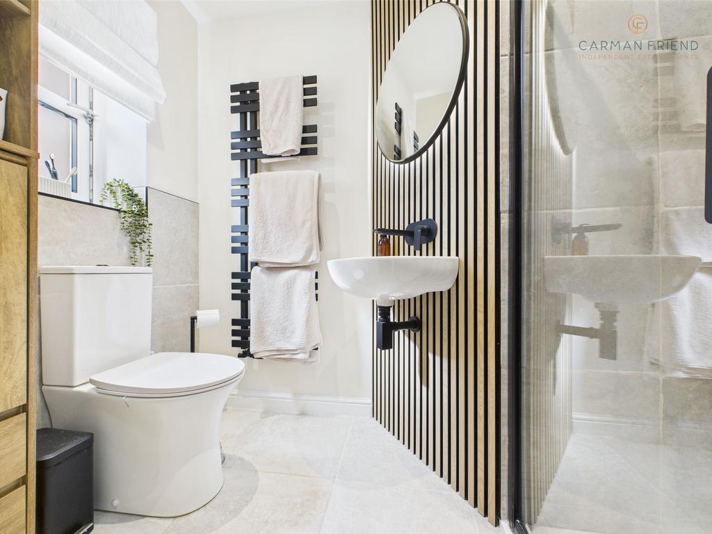 Ensuite