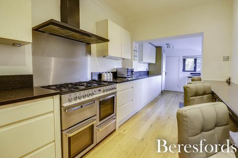 undefined, Crescent Road, Warley, CM14