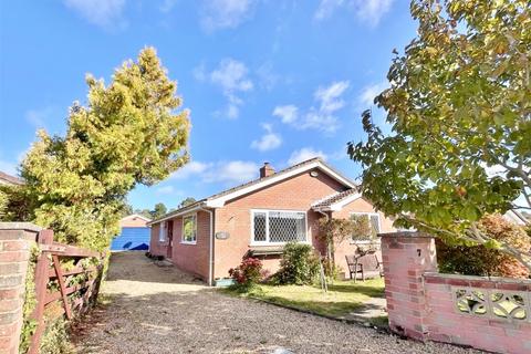 3 bedroom bungalow for sale, Fairwood Road, Verwood, Dorset, BH31
