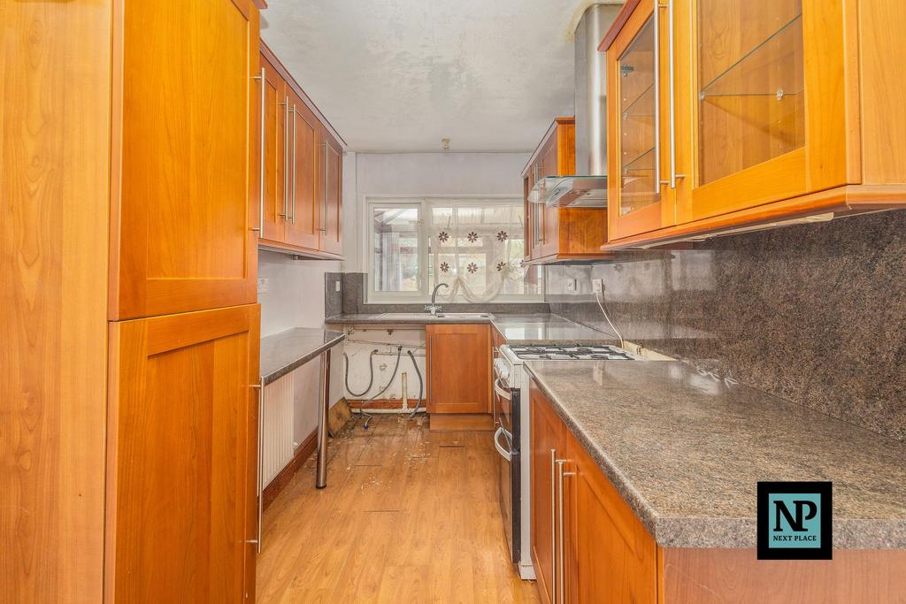 Fitted Kitchen
