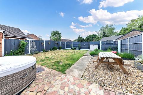 3 bedroom detached house for sale, Plover Close, Bury St. Edmunds IP28