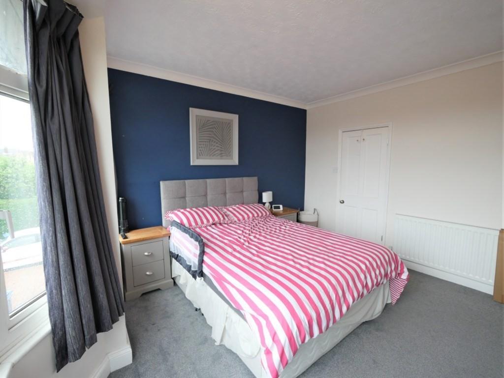 Bedroom1 2