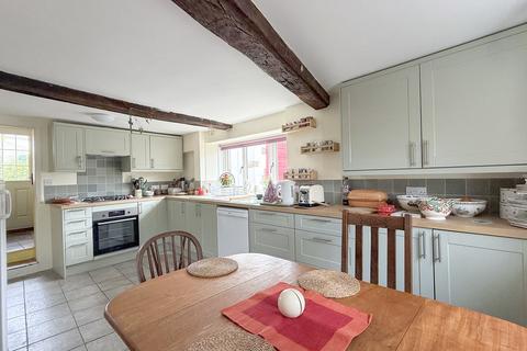 3 bedroom cottage for sale, Whitecroft, Dilton Marsh