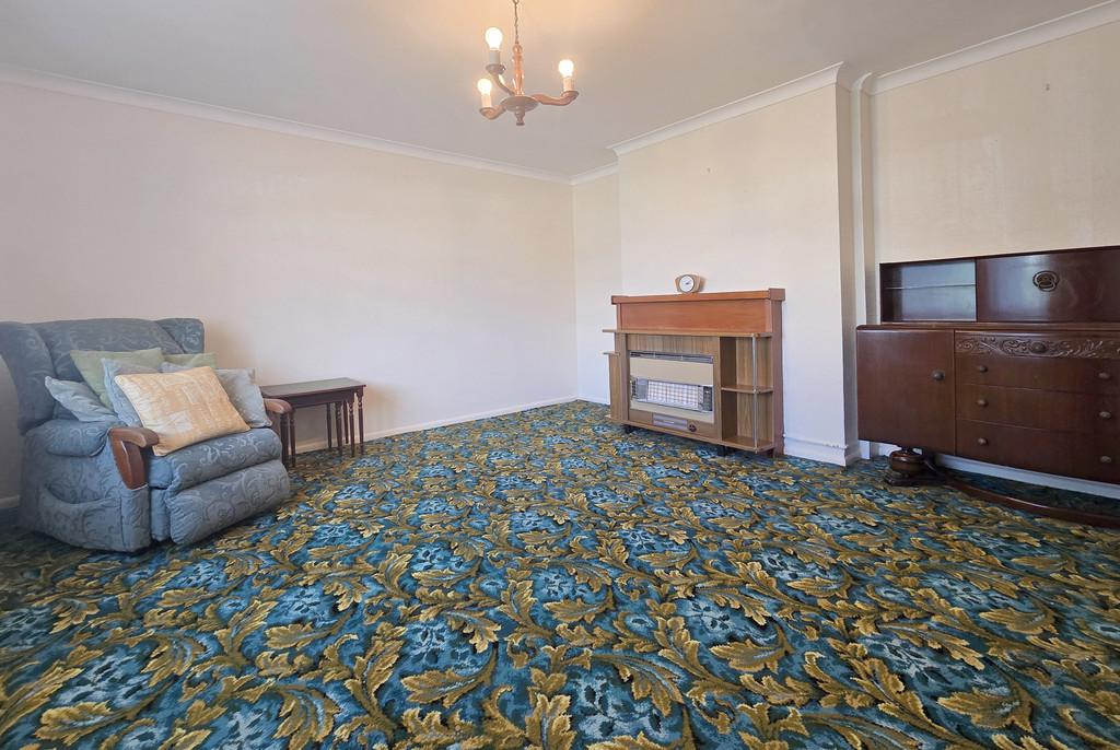 22 PO Sitting Room