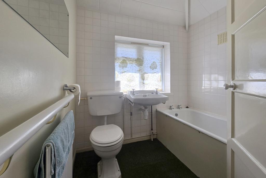22 PO Bathroom