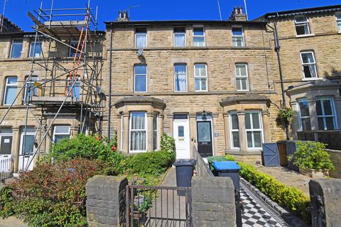 4 bedroom terraced house for sale, Franklin Road, Harrogate