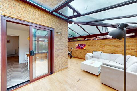 3 bedroom detached house for sale, Cox's Way, Abbeymead