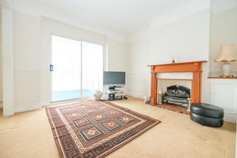 11 Waldens Close, Orpington, BR5 4JB