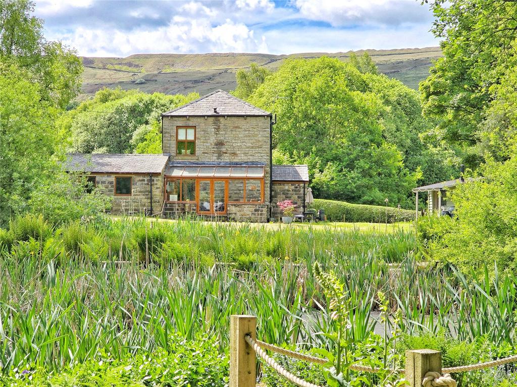 House & Gardens