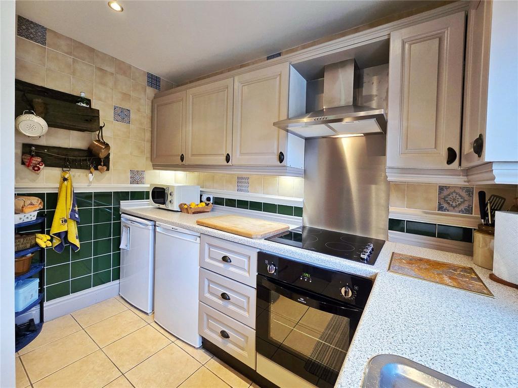 Fitted Kitchen