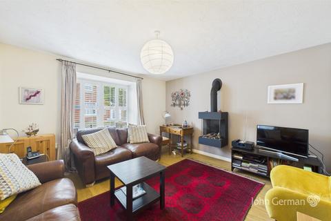 39 Alesmore Meadow, Lichfield, WS13 8FD